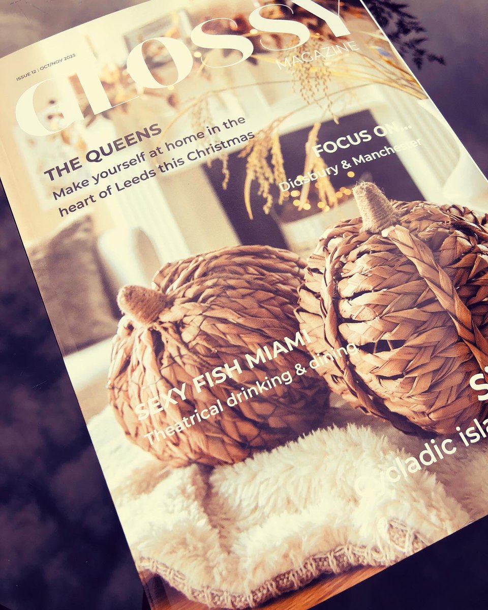 TwistedgiftedPR's tweet photo. HOT off the press - #GLOSSY magazine just landed and how good does it look 👏

#twistedgifted proud to partner local business, local people local entrepreneurs 🙌

#glossymagazine #localbusiness #supportlocal #supportlocalbusiness #business #magazine #magazinedesigner #designers https://t.co/nF2u7O6Z08