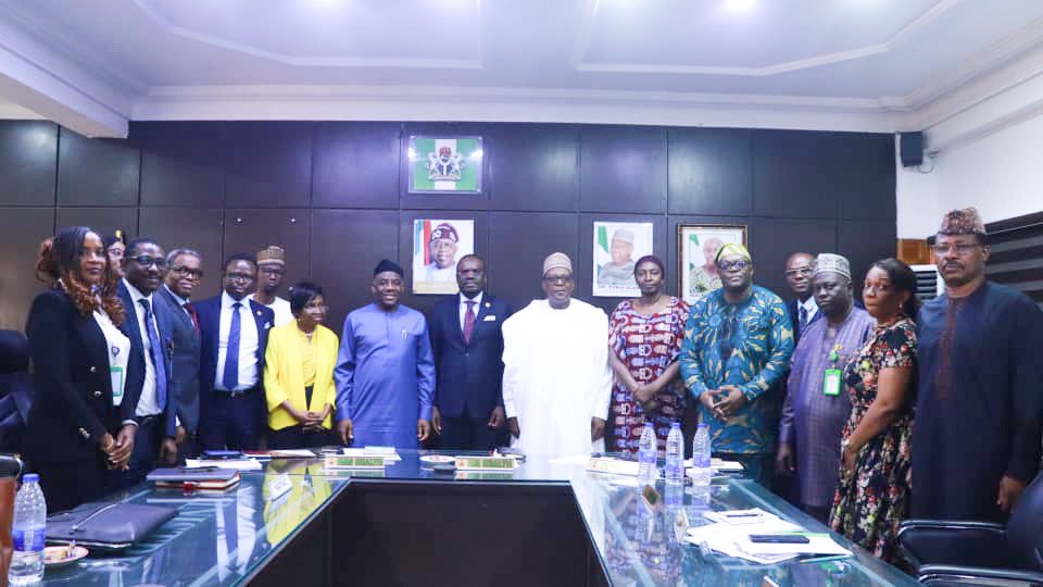 The <a href="/_AfricanUnion/">African Union</a> #Vision2063 for integrated, healthy prosperous continent aligns with the Renewed Hope Agenda. At <a href="/Fmohnigeria/">Federal Ministry of Health, NIGERIA</a> we’re glad to receive my brother @JeanKaseya2 &amp; have candid talk on leading the agenda for building Africa’s resilience &amp;strengthening health security.