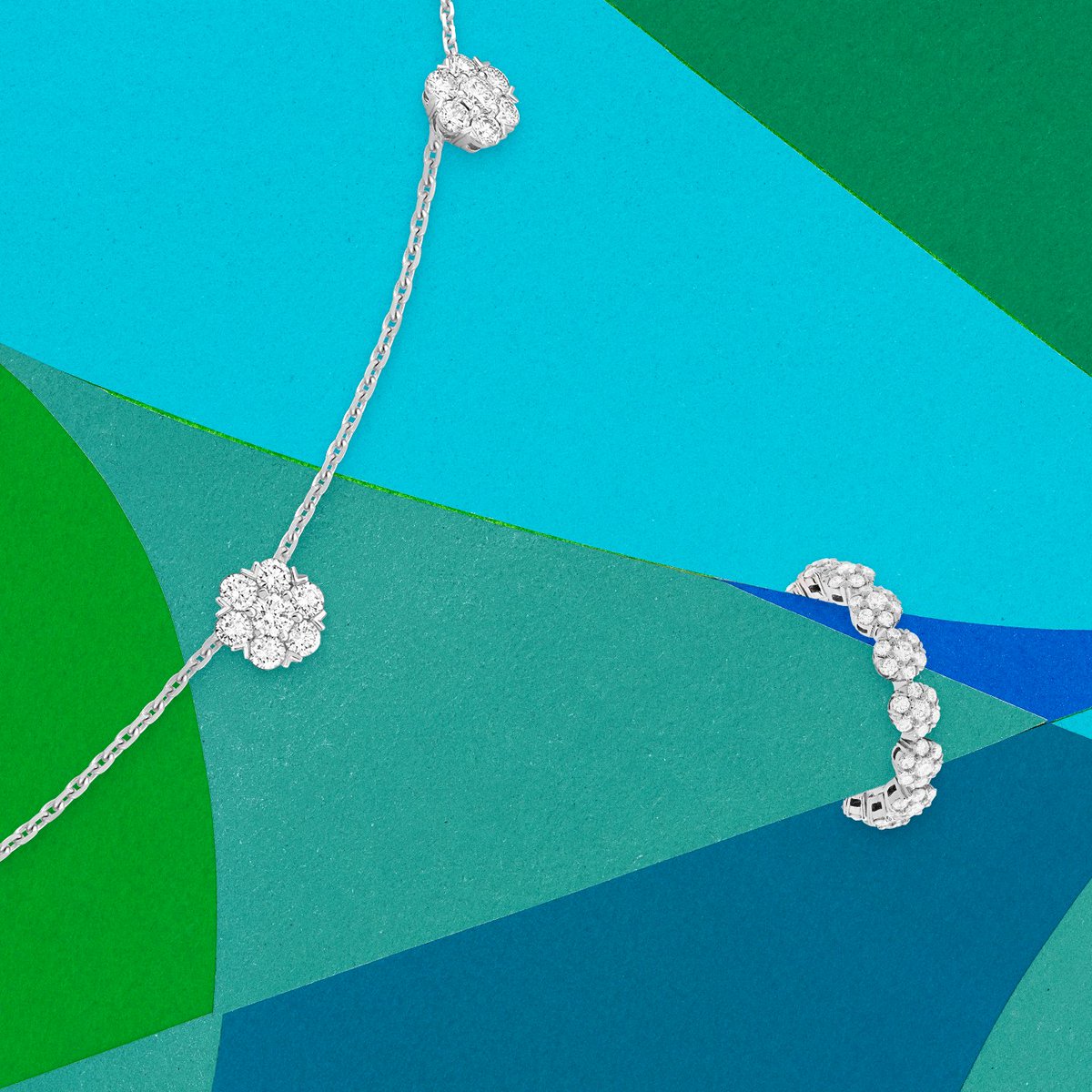vancleefarpels's tweet photo. An iconic feature of Van Cleef & Arpels' jewelry, the Fleurette motif brings together seven round diamonds in a dazzling corolla.
#VCAFleurette #VCAdiamond #VanCleefArpels #diamonds
https://t.co/idwpiMXBzK https://t.co/c21kqGcvlN