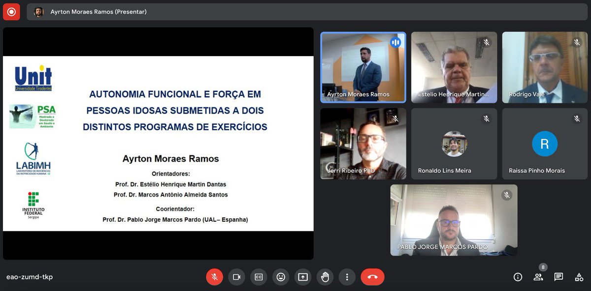pablojmarcos's tweet photo. Enhorabuena al nuevo Doctor 
Nuestro alumno @ayrton_moraes defendió de forma brillante hoy su Tesis Doctoral. Fruto del proyecto #MasterFitts 
5 años de duro trabajo ➡️ efectos de dos programas de entrenamiento ➡️ salud de nuestros mayores 💚🔝 @esteliodantas @healthy_age_net https://t.co/wbQREVG1Nk