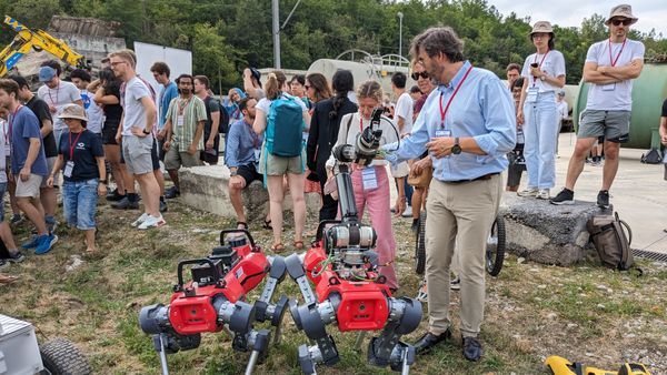 nodosenlared's tweet image. TheGrandChallenge.eu Lo aprendido evaluando 8 sistemas ML frente al EU AI Act, mar, 21 nov 2023, 18:45   | Meetup meetup.com/es-ES/responsi… en @TheBridge_Tech
Evento híbrido. Plazas presenciales limitadas.
#AILaw #ResponsibleAI Cc @iaresponsable