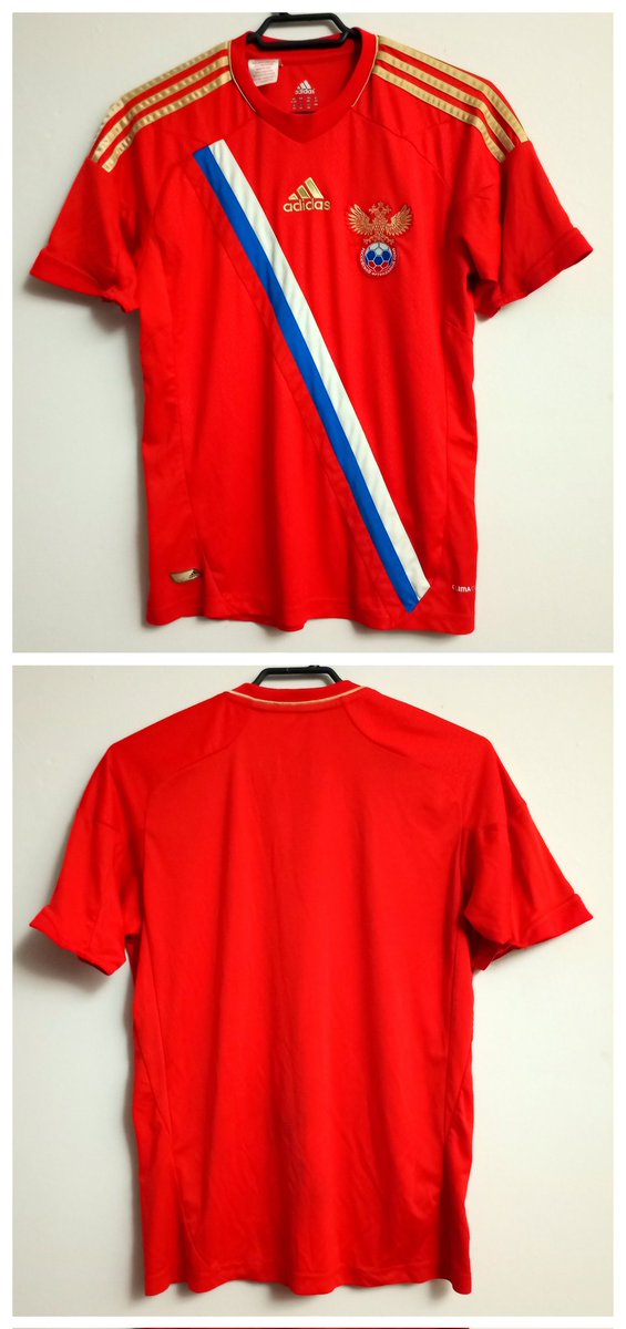 magadmkl's tweet photo. 🆕 👕 KIT 465

📍Primera equipación de la Selección de Rusia 🇷🇺
📍Temporada 2012-2013
📍Marca Adidas 

#footballshirts #camisetasdefutbol #Russia #CборнаяРоссии #Sbornaya #Россия #TeamRussia #НашиПарни #Adidas https://t.co/u6qprwiusd