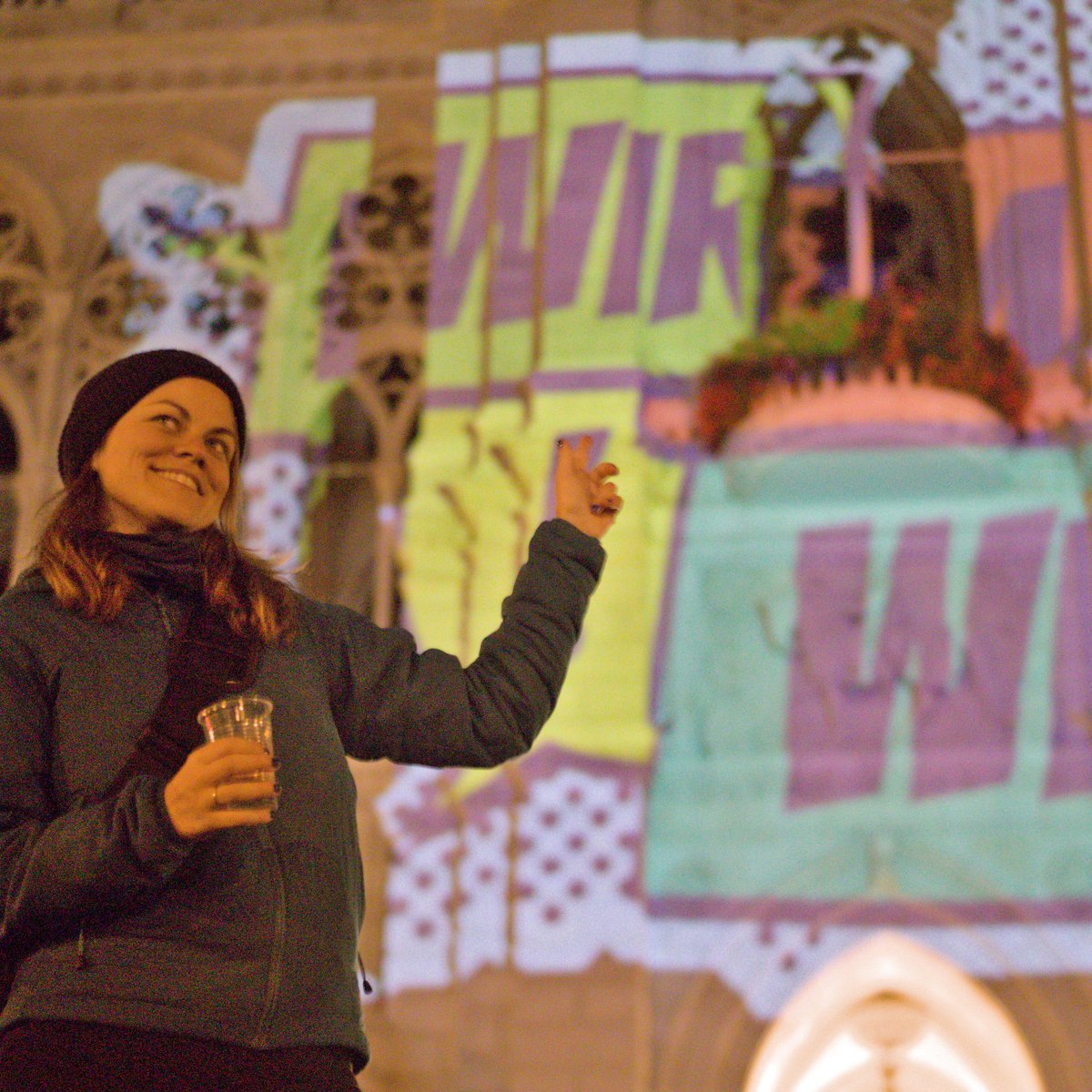 Jetzt geht's los! Die Botschaft #WirMachenWien leuchtet schon auf der Rathaus-Fassade als Gruß an die Stadtregierung, dass es mehr echte #Partizipation in Wien braucht. Denn #Verkehrswende und #Klimakrise dulden keinen Aufschub mehr.
Sei auch du dabei auf wirmachen.wien!