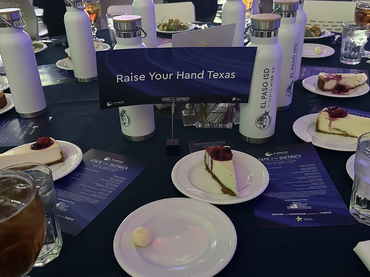 vsopher's tweet image. When they #understoodtheassignment! 

@ELPASO_ISD’s State of the District. 

@RYHTexas #k12 #supportourpublicschools #publiced