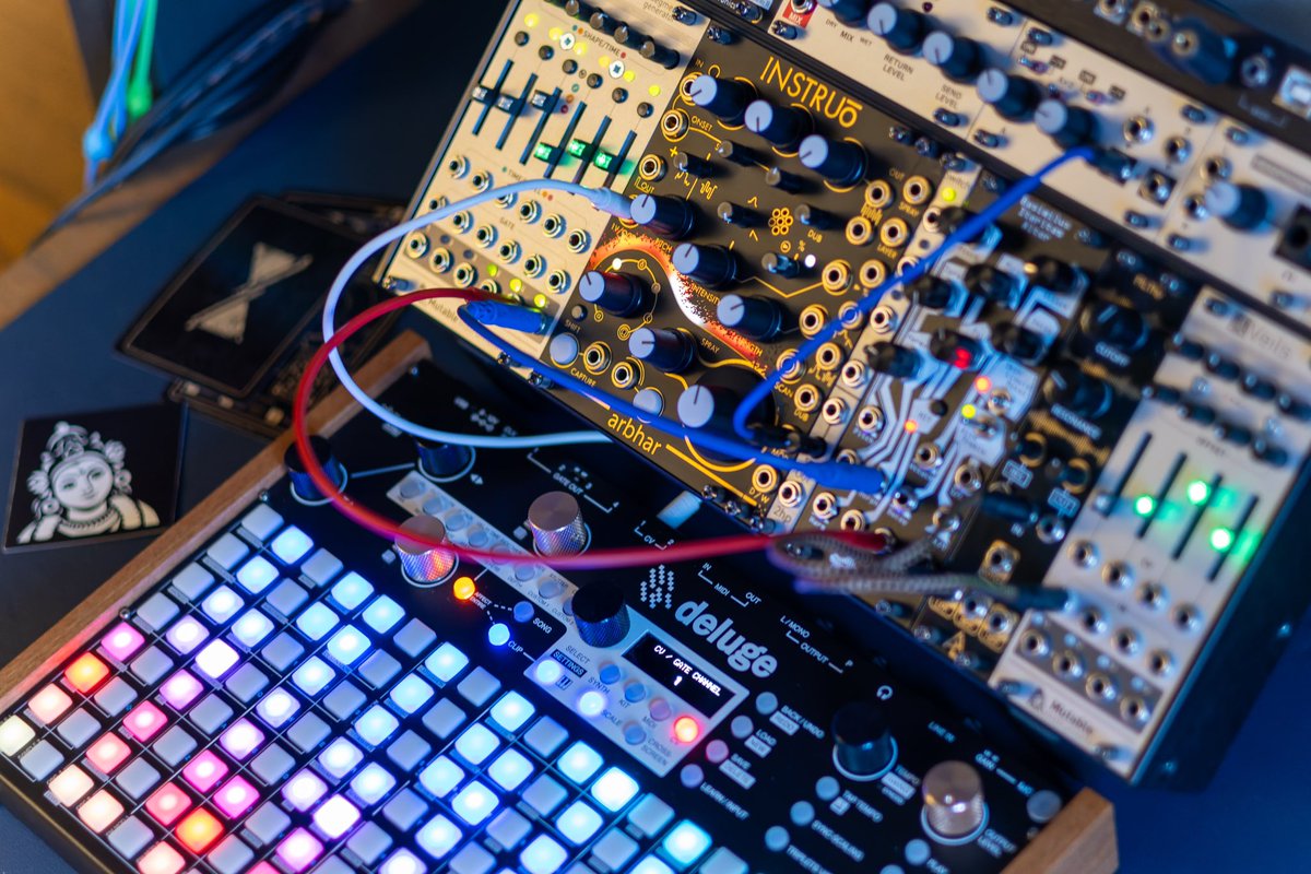 faremissound's tweet photo. Check back here tomorrow for a fun patch video I recorded running baroque cello through modular synthesizer: #instruo #arbhar, @noiseeng Basimilus Iteritas Alter (BIA), #afterlateraudio FILThy, @synthstrom #Deluge #modularsynth #cello #electroacoustic https://t.co/CY4ScnX8cq