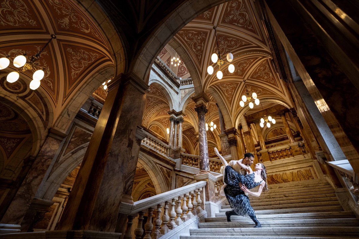 Thrilled to have won Arts Photographer of the Year at the Picture Editor Guild Awards (and showcase the arts and cultural events in Scotland!) 
My portfolio included pictures from Scottish Ballet, Royal Edinburgh Military Tattoo, Camera Obscura &amp; Up Hella Aa at Celtic Connections