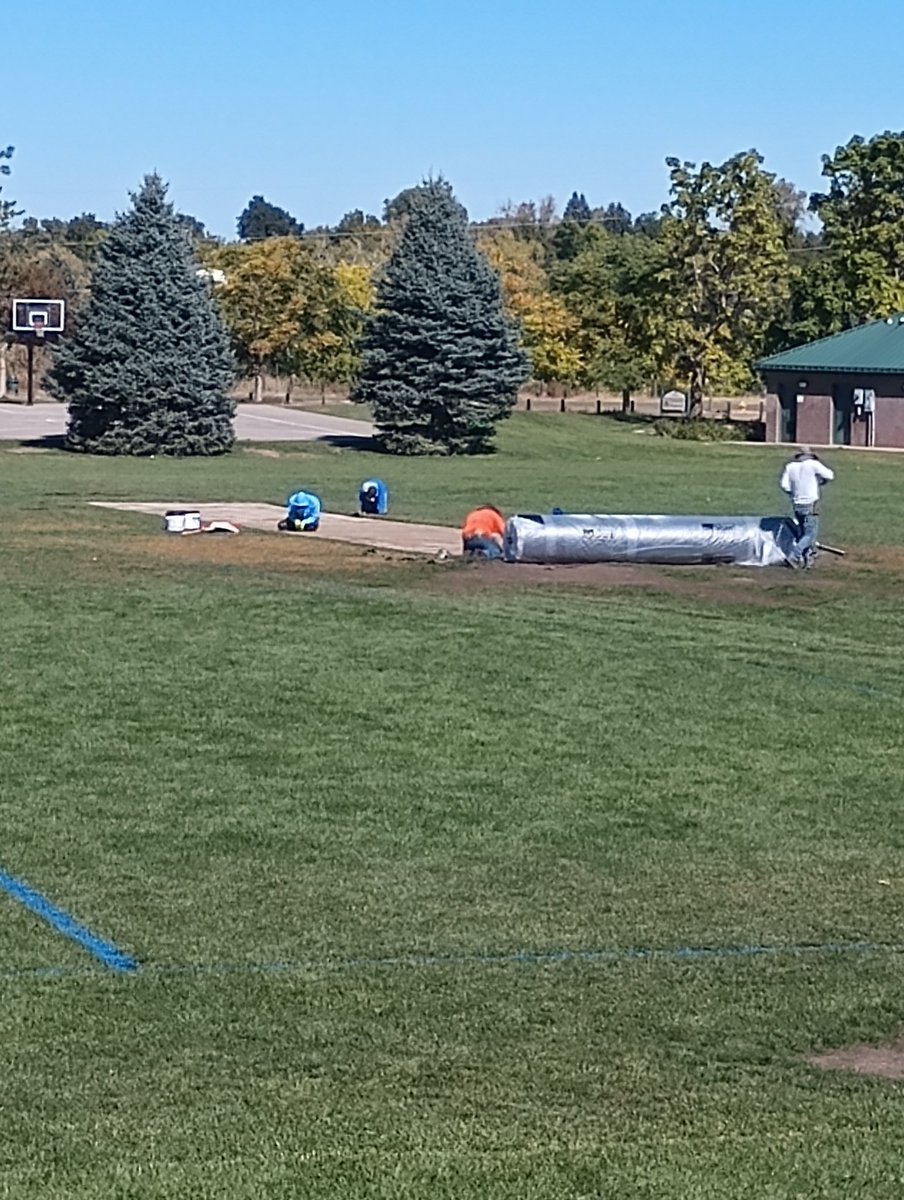 Dyl_Mack's tweet photo. I'm so glad this got contracted out this year. Saved my back and knees. https://t.co/O6SBrwCKVZ