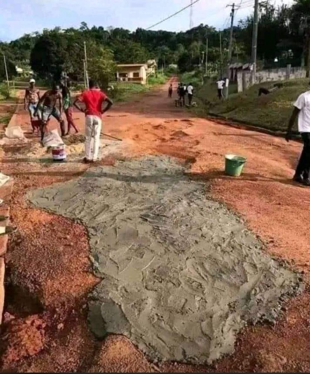 twitting55's tweet photo. I think if every citizen working in this country come up with 2 bags of cement,we can get this done!!#TvXYZ https://t.co/e0f15n2eIV
