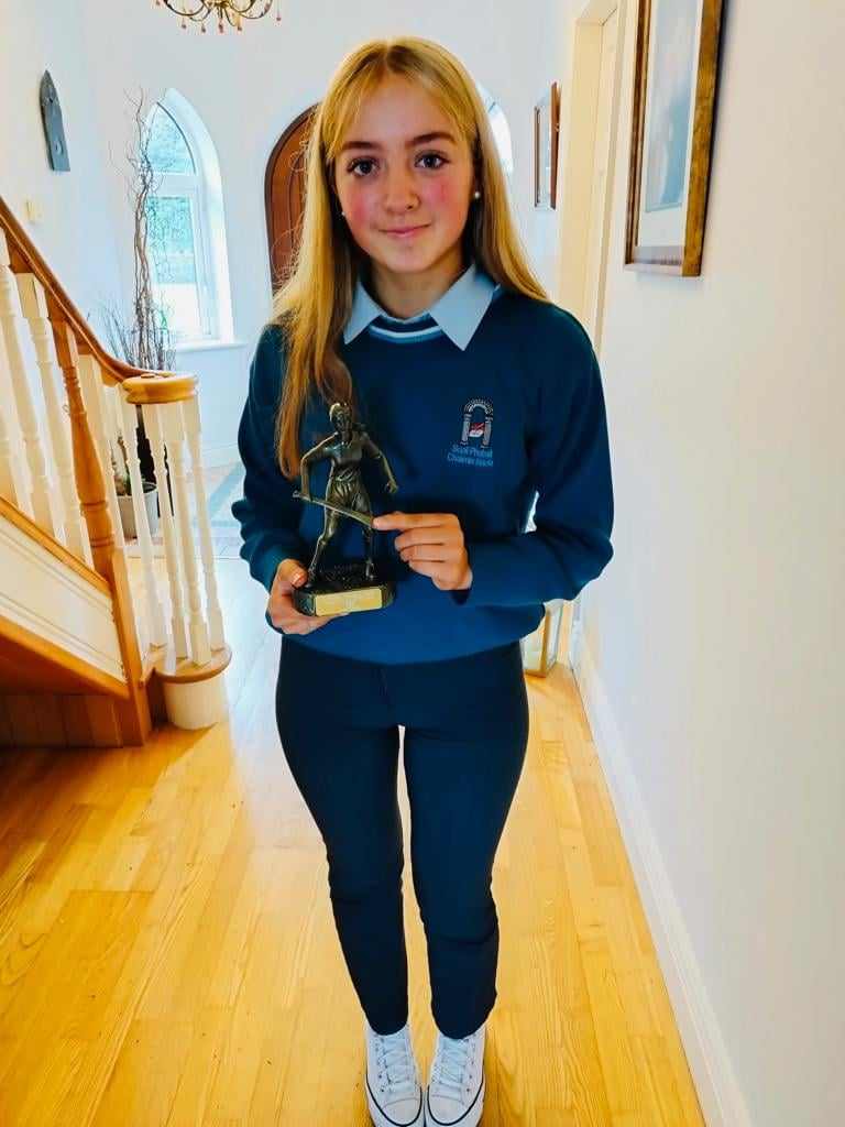 St Caimin's camogie player of the year 2023,  Avril Crowe. Well done Avril 👏👏