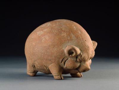 WeirdMedieval's tweet photo. piggy bank, java, 15th century https://t.co/Y5Xr4mFjC1