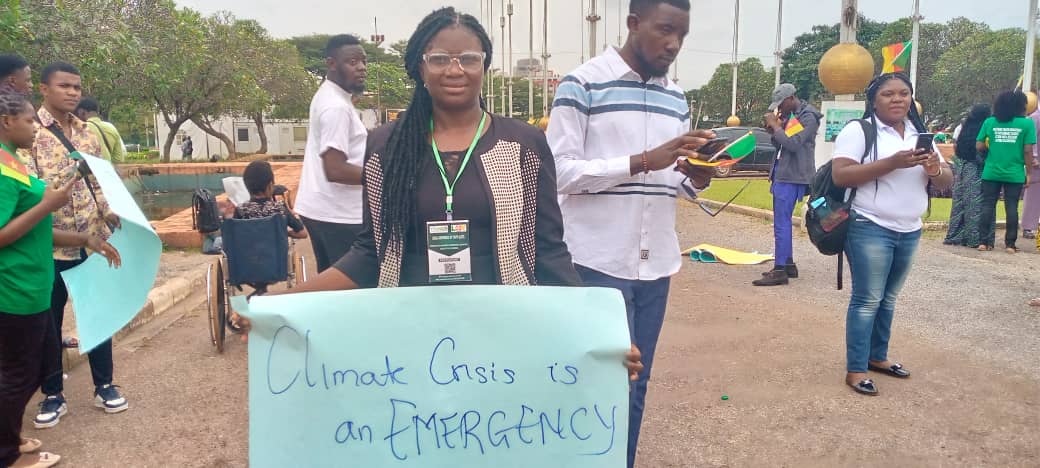 CAMGEW's tweet photo. #CAMGEW attended the launch of the YOUNGO ( LCOY) Cameroon statement to COP28.Emmaculate attended COP27 in Egypt in 2022 and learned from the diversity of the global community. We appreciate @WECF_INT for supporting her participation at COP27. https://t.co/cxDQmhl31X