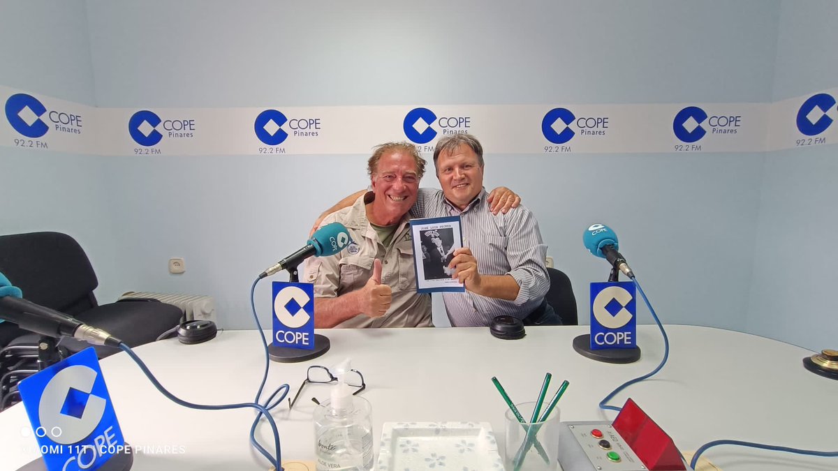 peckercarlos's tweet photo. Mil gracias a Javier Rodea y Miriam por la larga entrevista en @COPE @COPEPINARES sobre el libro ‘José Luis Pecker, una vida dedicada a la Radio’, y sobre mis aventuras con Miguel de la Quadra, con la participación de Beatriz Pecker y de Alfonso Arteseros https://t.co/PhjQVje2Mr