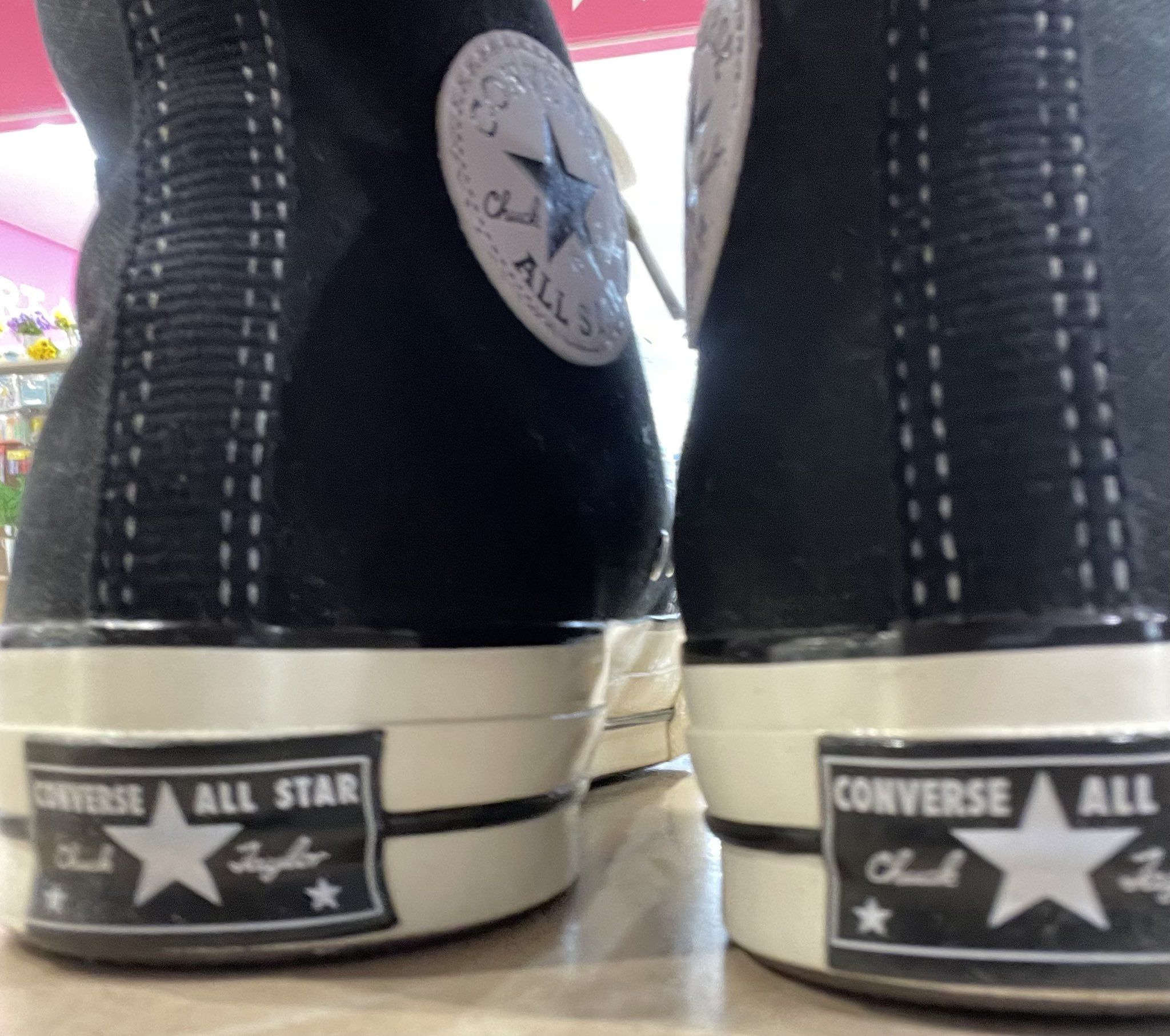 on X Rocking my Converse CT70s today classic style meets timeless comfort. ConverseCT70 SneakerStyle ClassicKicks https t 8U9On4jYJL X