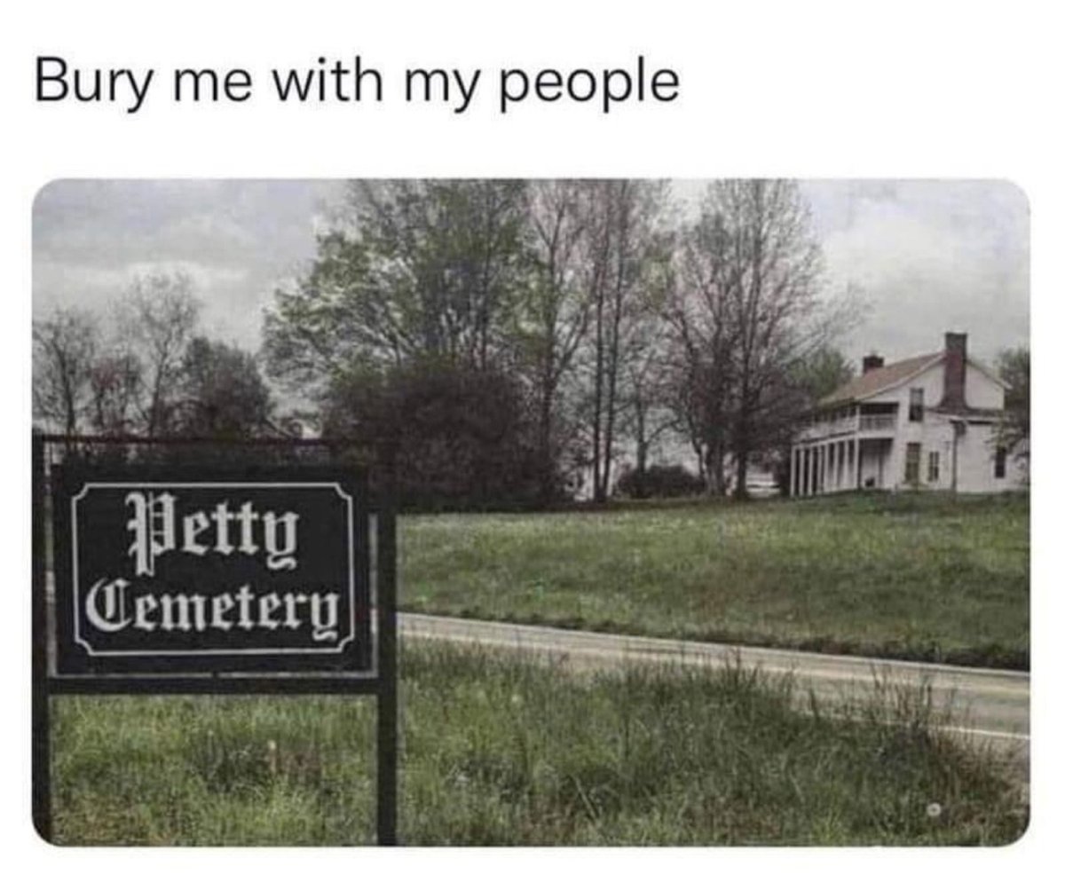 My people 💁🏻‍♀️ #pettycrew

#halloween #halloweenmeme #spookyszn #spookymeme #halloweenmemes #meme #funnymeme #funnymemesdaily #halloweenhumour #halloweenhumor