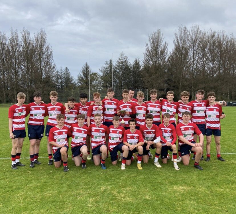 Congratulations to our Colts today winning the @DanskeBank_UK Ulster Schools' U16 Shield Final 15-20

Brilliant squad effort over the 3 group games and todays final 👍

@UlsterBranch @DBSchoolsCup