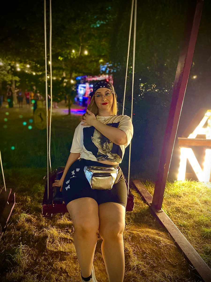 Walker01Kate's tweet photo. What is your favorite festival? i miss the summer🔥
#wednesday #modelreveal #night #tweets #Lovestory #summer #octomber #photo
Join me here:
👉https://t.co/F5lZ3VsYY3 https://t.co/gYXTivu3Sj