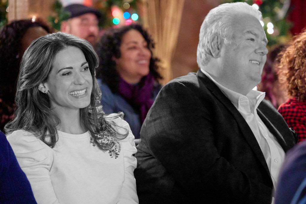 fanbookish's tweet photo. #WhereAreYouChristmas seems like it's going to be so different and exciting to watch on #TheHallmarkChannel! We're preparing you with the preview guide - https://t.co/NeetAY0u7C https://t.co/Nmz8ZM6ccH