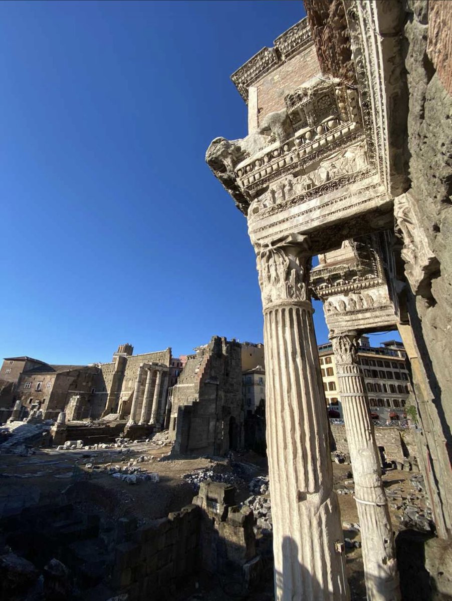 Colosseum Rome #colosseum #rome #rom #roma #italia #italy #italien #visitroma #visititalia #noidiroma #citysightseeingroma #ig_roma #ig_italia #igersroma #visitrome_ #visit_rome_official #VisitItaly_it @VisitItalyIT