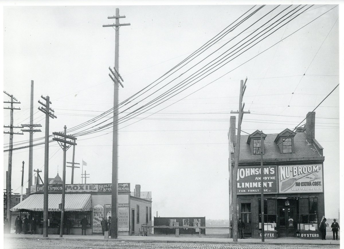 We have a new #mysteryphoto for you, Boston! Can you figure out when and where this image was taken? <a href="/universalhub/">Adam Gaffin</a> @hubhistory