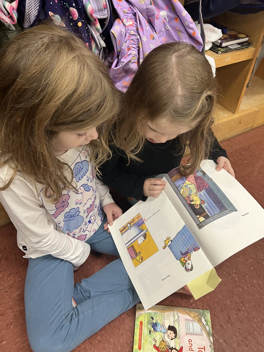 Today in RW, we rolled out a protocol to help ss work productively during partner reading! Students learned to hold one another accountable by engaging in a short discussion about what they worked on during independent reading before they begin reading #WeAreChappaqua #RBPride