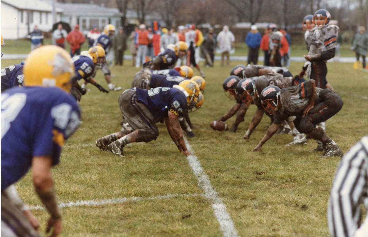ONAZFootball's tweet image. One of our favorite homecoming traditions is tiger football🏈 Looking forward to seeing the stands packed with generations of Olivetians! Click the link now to purchase your tickets: olivet.edu/alumni-friends… 

#RightNow #GoldStandard