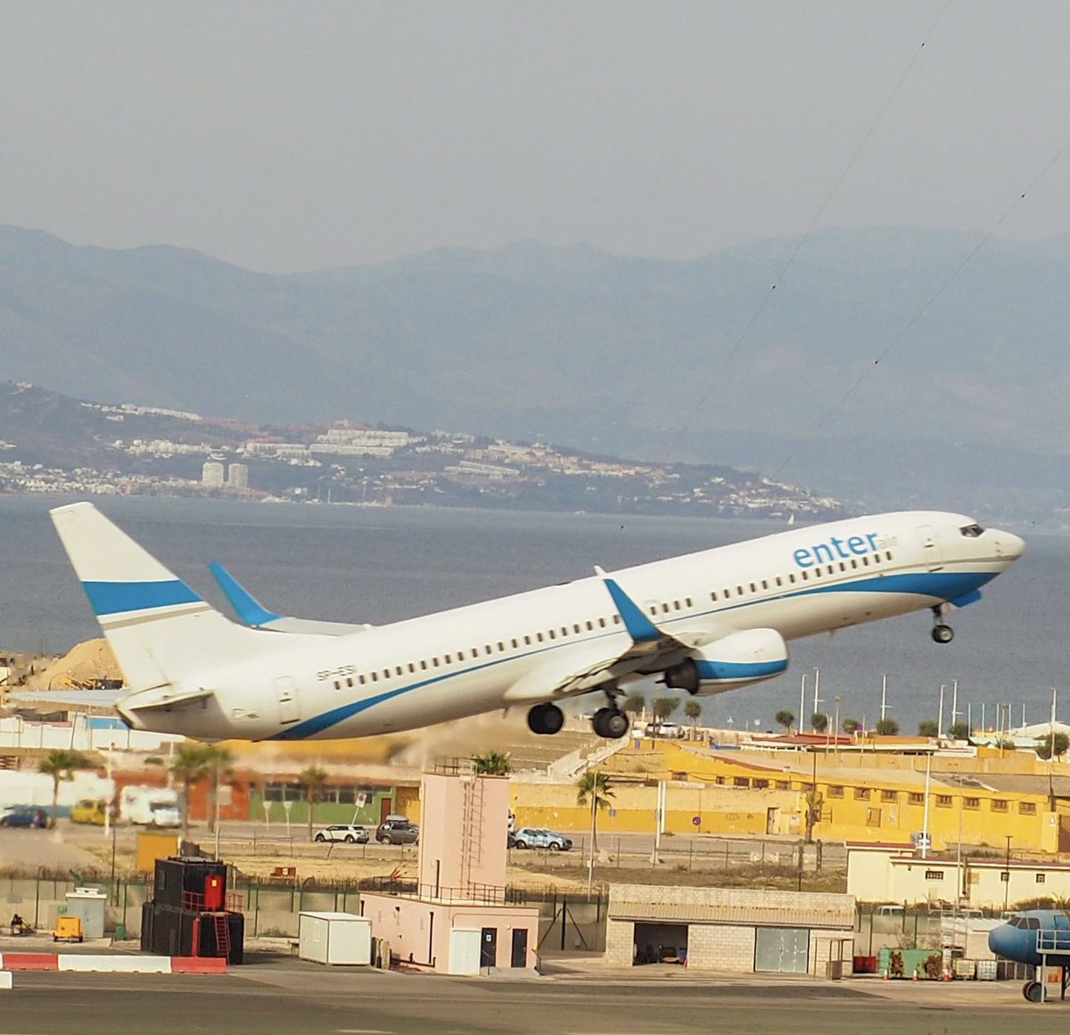 Today’s post features an ex Malev Boeing B737-8Q8 (SP-ESI) now operated by Enter Air on a special charter taking off from Gibraltar Airport back to Warsaw Chopin Airport.