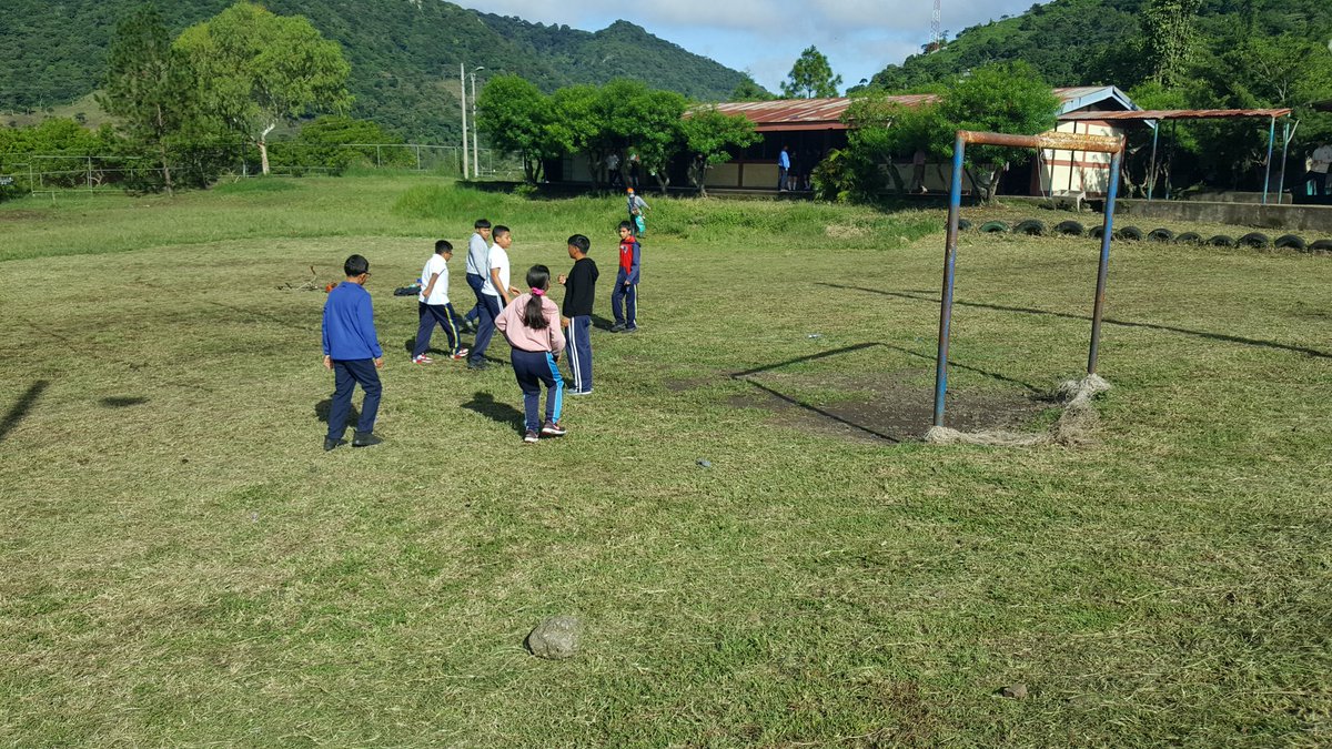Chiapa, pintura y reforestación...en nuestro Colegio.
<a href="/minednicaragua/">Ministerio de Educación Nicaragua</a> 
<a href="/de_jinotega/">MINED - MUNICIPIO DE JINOTEGA</a> 
<a href="/DJinotega/">Ministerio de Educación Jinotega</a>