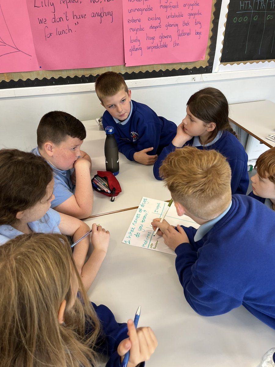 stmarypatrick's tweet image. PC Matt came to talk to us about different types of substances and how to keep ourselves safe. Diolch PC Matt! @swpolice @CSCJES #HealthyConfidentIndividuals