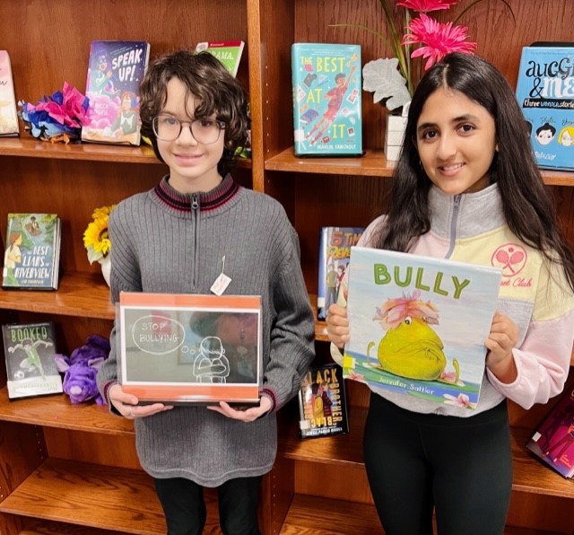 🧡It's National Bullying Prevention Month.🧡 No one deserves to be bullied, and all students deserve to be safe! #unity #kindness #MiddleSchool <a href="/RBMS_Official/">River Bend M.S.</a>