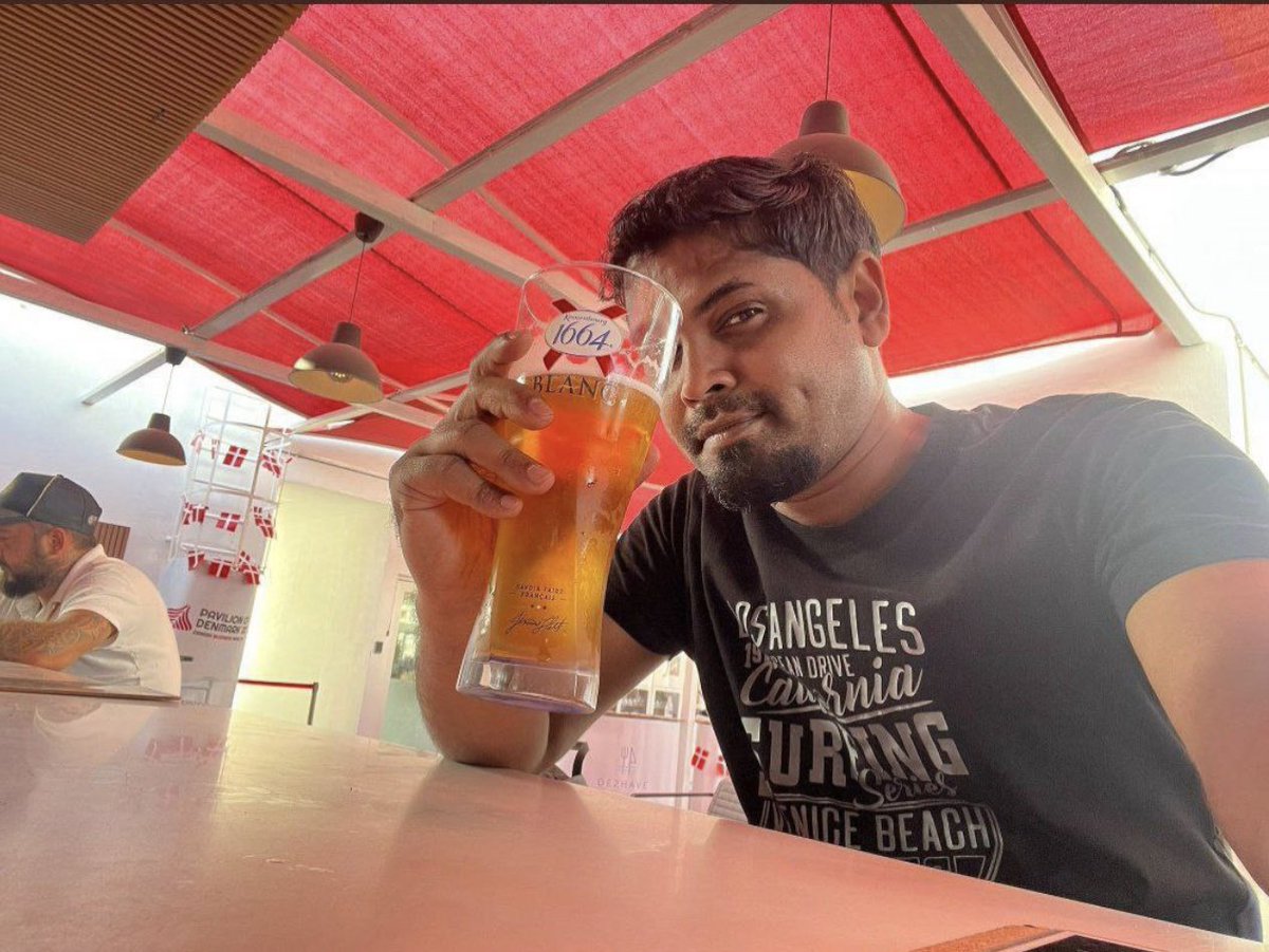 RevanTalks's tweet photo. #DimpleX தான!போட்டா போச்சு https://t.co/QJg5heTHGM
