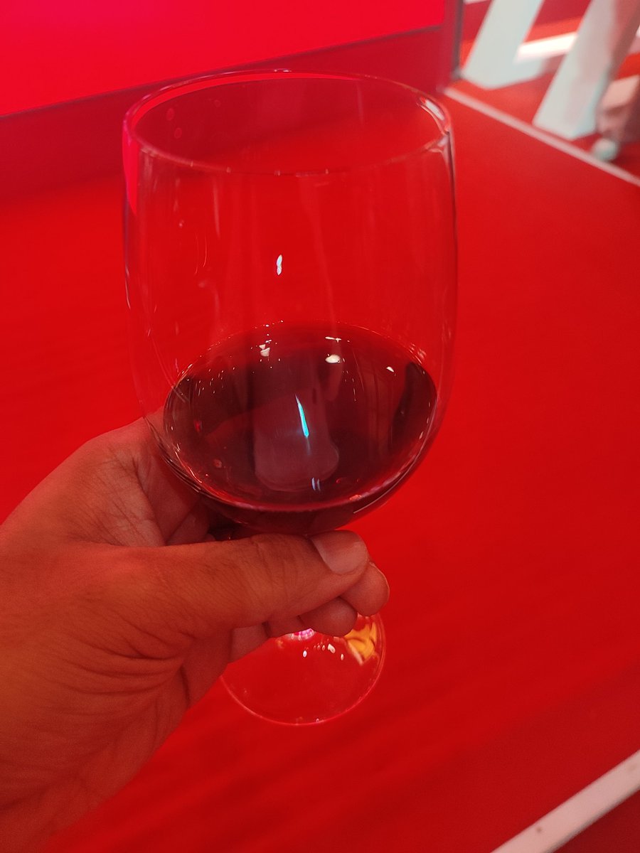 Russel_Olaf's tweet image. #EventMode ON
#RedCarpet READY
#EventPlanning 
New Store Promotion
Latest launch of famous #Japanese brand, #SHISEIDO with the gorgeous and talented #TamannaahBhatia as brand ambassador

#LookOfTheDay #OOTD #Tamannaah 
#StyleInspo #FashionForward 
#ShootMode #EventDesign…