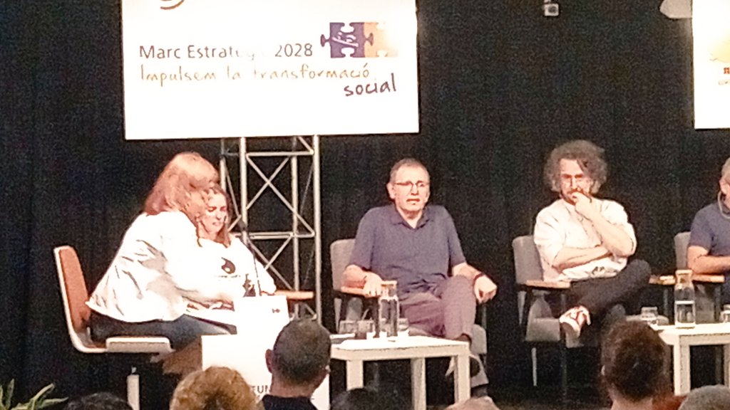 RmrRicard's tweet photo. Acompanyant als amics de @FundacioMaresme en la presentació del seu marc estratègic 2028.  Sempre en moviment, i fent-ho junts. Felicitats! https://t.co/EE03SbhtjV