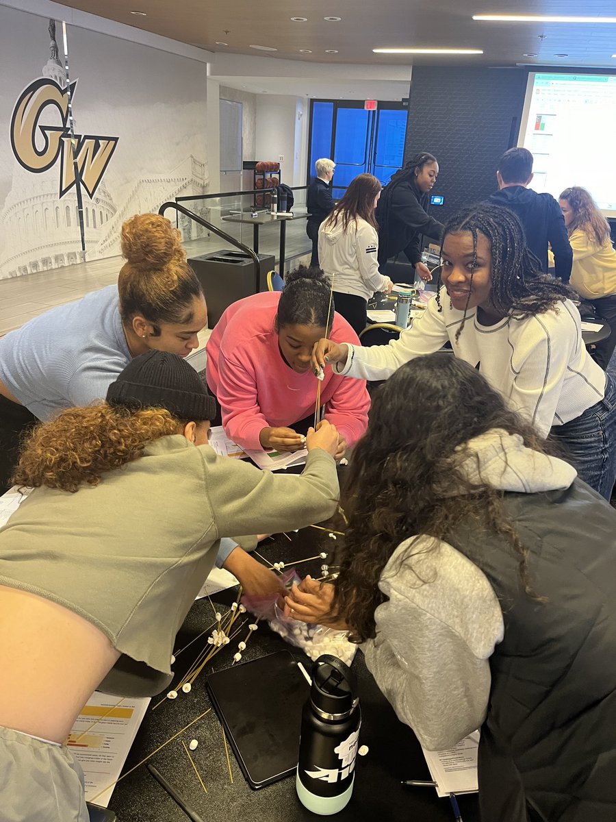 A big thank you to Julia Browne for speaking to our team today about the value of communication and teamwork! 

#RaiseHigh