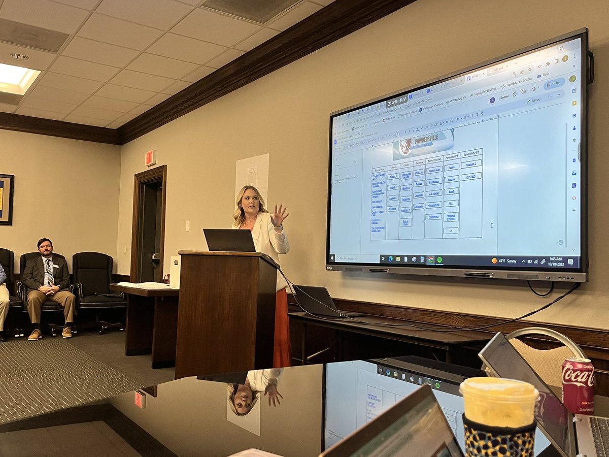 Megan Mayes tweet media