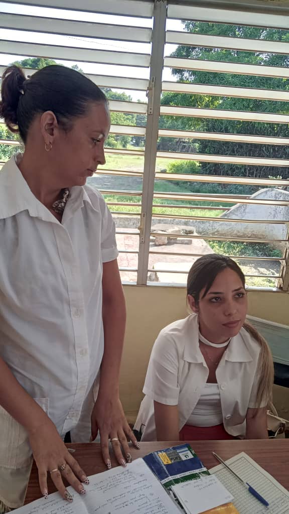 Beatriz19011972's tweet photo. Hoy el equipo de Asistencia Médica realizó control en CMF de Centeno.
#PJMP
#Moa.
#Cuba. https://t.co/2R7HpDT9ze