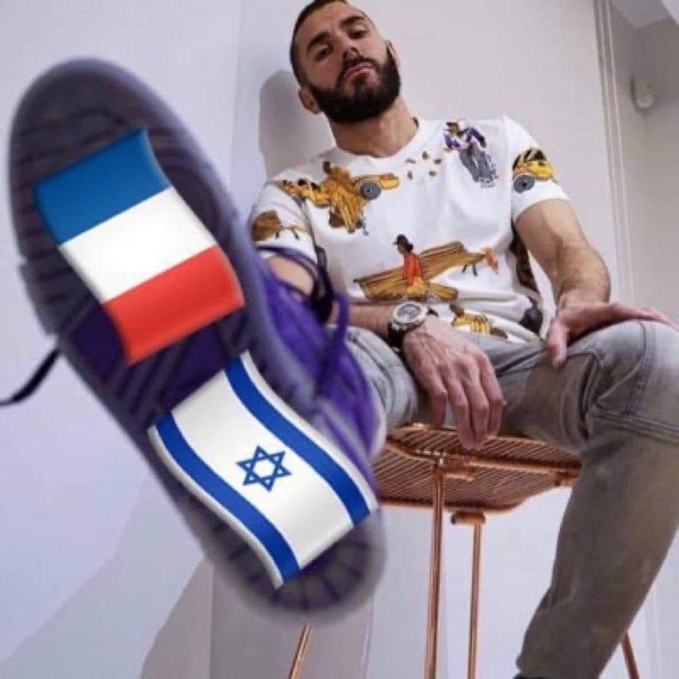 Monzer01065382's tweet photo. #WeStandWithKarimBenzema https://t.co/89HDxzDw8r