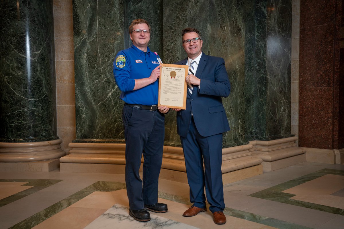 Yesterday I was proud to honor Bell Ambulance Critical Care Paramedic Sergey Dobrinin as the First Responder of the Year for the 18th Assembly District. Paramedic Dobrinin serves our community with distinction and an unwavering commitment to helping others. Thank you!