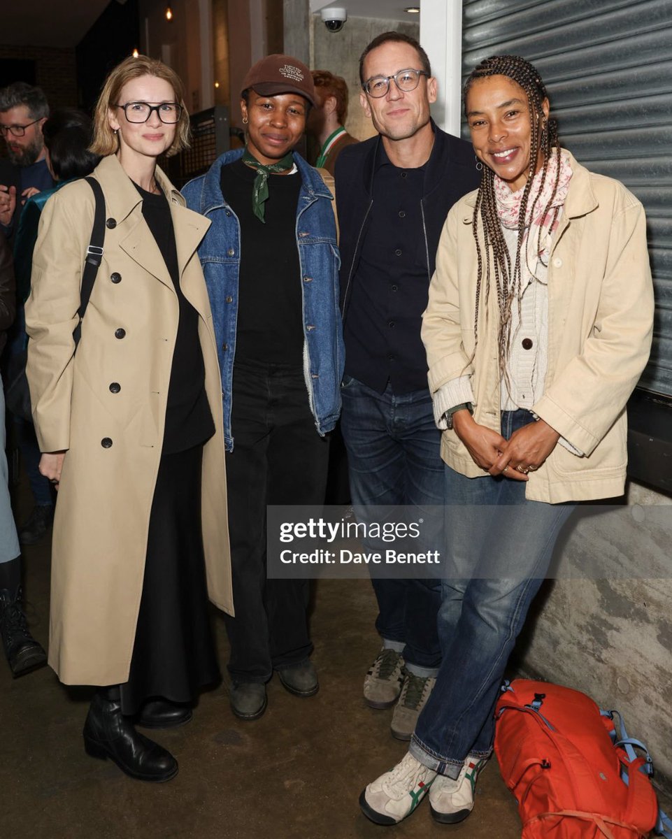 caitbalfeph's tweet photo. Caitriona Balfe, Gloria Obianyo, Tobias Menzies and Sophie Okonedo attend the press night after party for "Portia Coghlan" at The Almeida Theatre on October 17, 2023 in London, England. 

📸 Hoda Davaine/Dave Benett/Getty Images
#CaitrionaBalfe https://t.co/U39t0lJAxS