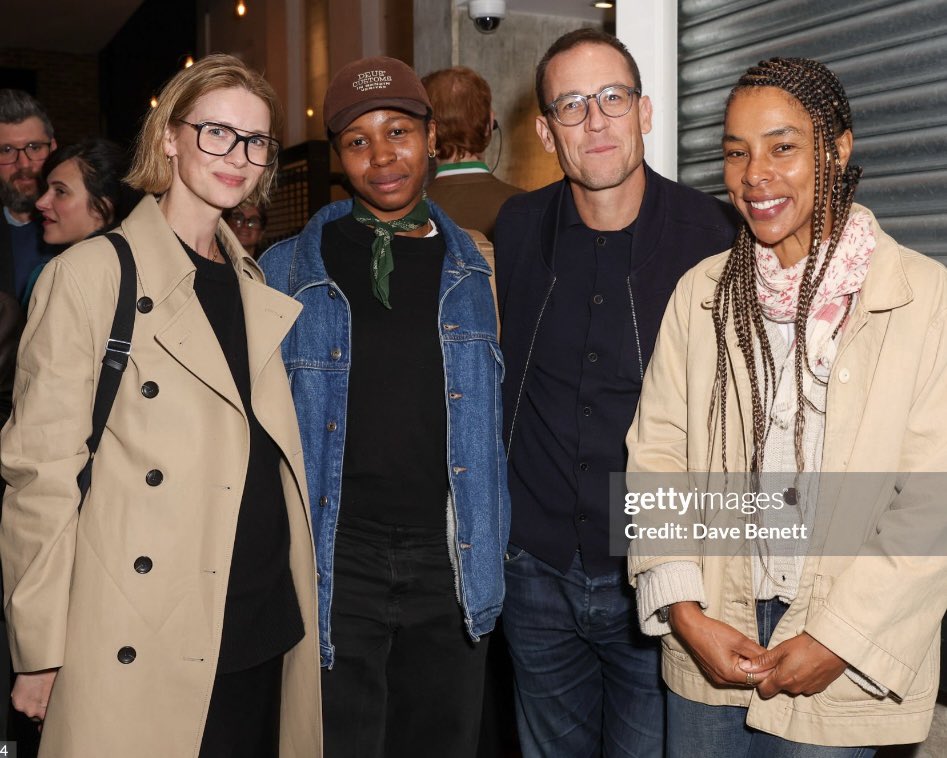 caitbalfeph's tweet photo. Caitriona Balfe, Gloria Obianyo, Tobias Menzies and Sophie Okonedo attend the press night after party for "Portia Coghlan" at The Almeida Theatre on October 17, 2023 in London, England. 

📸 Hoda Davaine/Dave Benett/Getty Images
#CaitrionaBalfe https://t.co/U39t0lJAxS