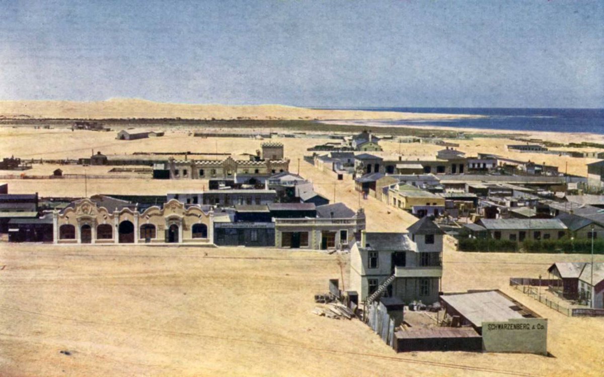 Dt. Siedler gründeten 1892 an der Mündung des Swakop-Flusses die Stadt Swakopmund (heute Namibia). Sie wussten vmtl/hoffentlich nicht, dass Swakop in der Sprache der indigenen Bevölkerung Exkrement bedeutet. Swakopmund=Exkrementöffnung (nett formuliert)

de.wikipedia.org/wiki/Swakopmund