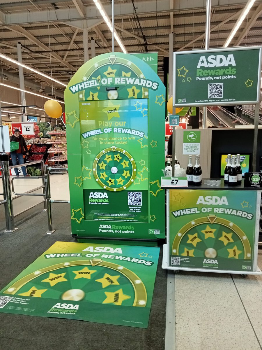 Skratch_UK's tweet photo. 🎮🛒 Dive into the Future of Shopping! Our recent interactive gaming experience at Asda, powered by @Ultraleap tech on @Asdamediapartnerships foyer digital display screens! 🖥️Get ready for a shopping adventure like never before. #InteractiveShopping #Skratch #Ultraleap https://t.co/FrtIeeOZ0f