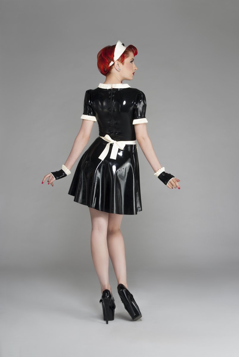 Halloween is almost here. What will YOU wear for trick or treating? 

We have a few ideas.

stockroom.com/collections/sy…