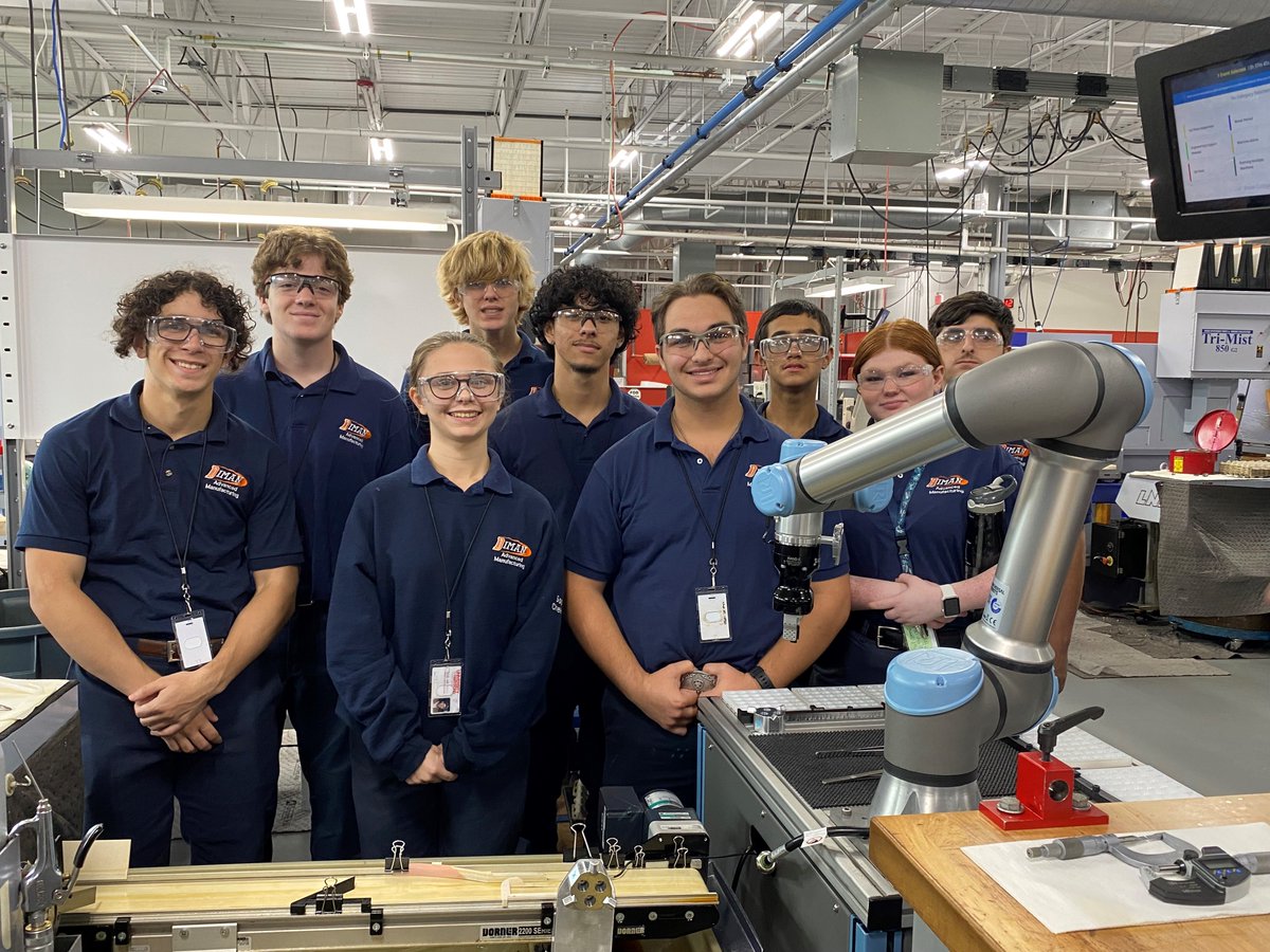 AccuRounds's tweet image. We&apos;re thrilled to be a part of #STEMWeek
Throughout the week, we’ll be opening our doors to the next gen of innovators, engineers, and problem solvers. They&apos;ll witness cutting-edge technology in action, sparking their passion for STEM fields!
 
 #YourSTEMFutureIsOurSTEMFuture