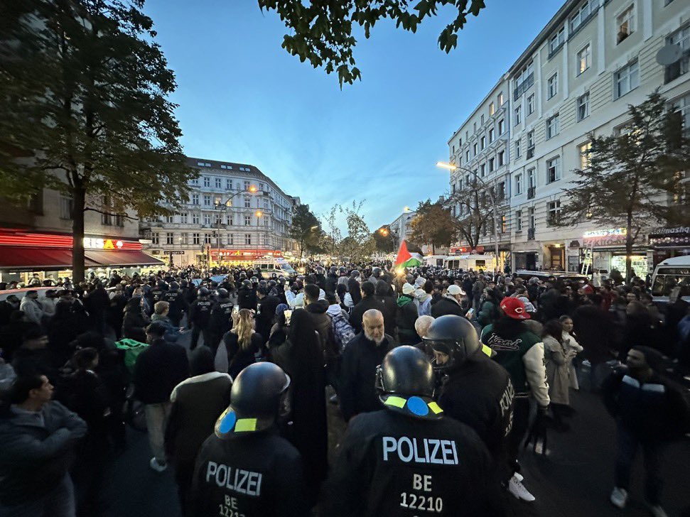 Lilly Blaudszun tweet media