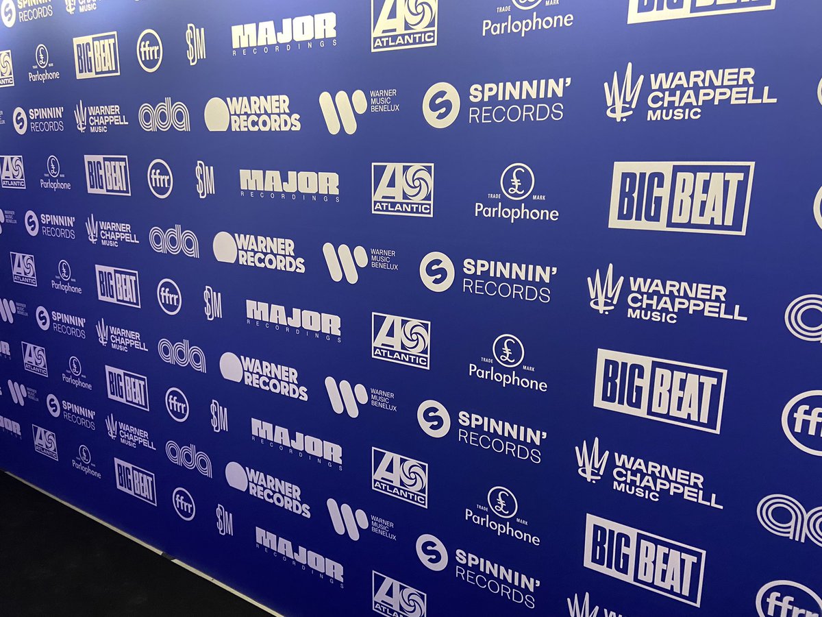 hollander_eth's tweet photo. ADE in full effect #ade https://t.co/qUz82yRoAq