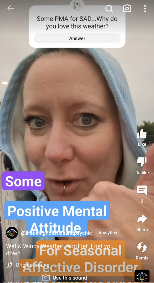 Lifebeing_Me's tweet photo. A supermarket cashier's struggling with the Autumn weather &amp; winter is to come!
See the positive or fun side to lift your energy to help manage Seasonal Affective Disorder ( SAD ).
Share a positive or fun comment below to help lift yourself and others 

Clip link below👇 https://t.co/ifaMhUzos4