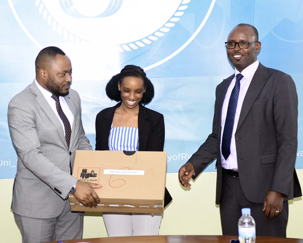 Uni_Rwanda's tweet photo. It was a pleasure to reunite with best graduates who received their awards (scholarship &amp; laptops) today. The event is a sign of recognition of their academic performance &amp; hard work. 

Make use of your education to explore more &amp; empower others-  VC Prof @mdkayihura urged them https://t.co/Dybafzf1no