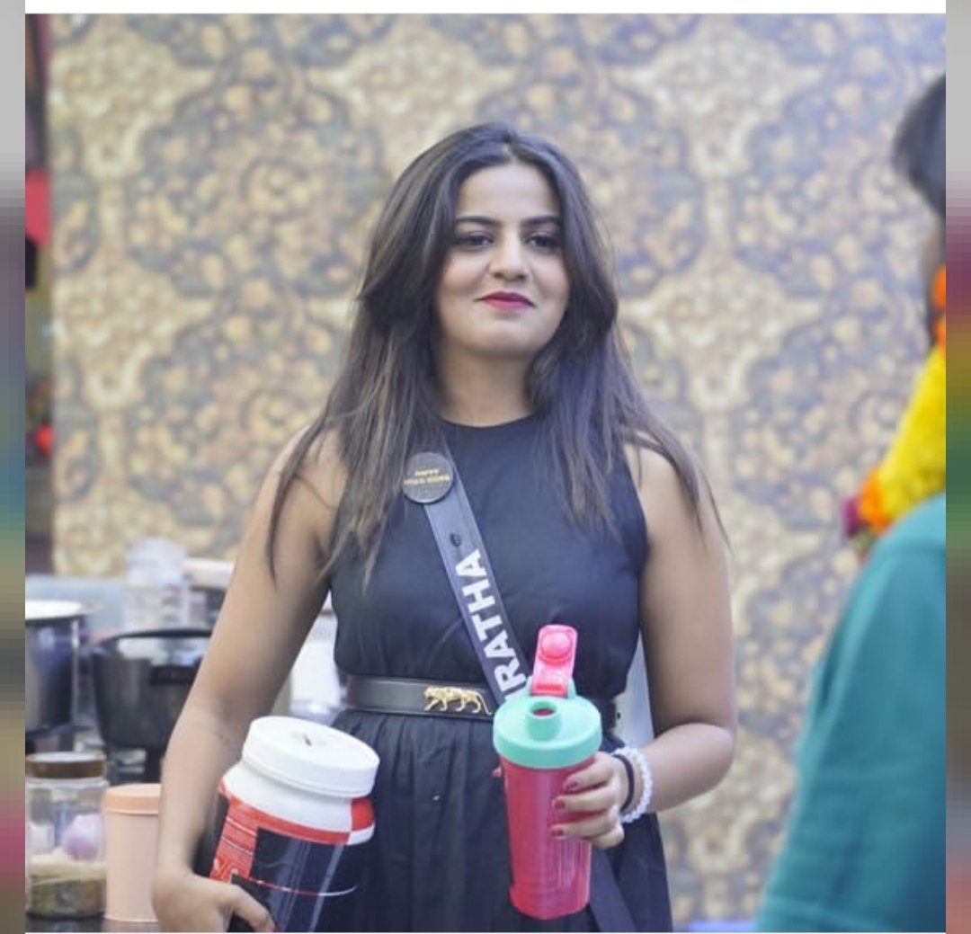 bisichaa's tweet image. ಇವ್ರು ಏನ್ ಬಿಗ್ಗ್ ಬಾಸ್ ಮನೇಲಿ ಏನ್ ಮಾಡ್ತಾಯಿದಾರೆ ಇವತ್ತಿನ ಟಾಸ್ಕ್ ಅಲ್ಲಿ
#eshani ಬರಿ ಮಾತಾಡೋದು
#Namratha ಟ್ರೈ ಮಾಡ್ತಾರೆ ಆದ್ರೆ ಆಗ್ತಿಲ್ಲ
#Snehit ಏನ್ ಮಾಡ್ತಿದ್ದ ಗೊತ್ತಿಲ್ಲ ನನಗೆ
#BBK10 #bbk #BBK #Kichcha46