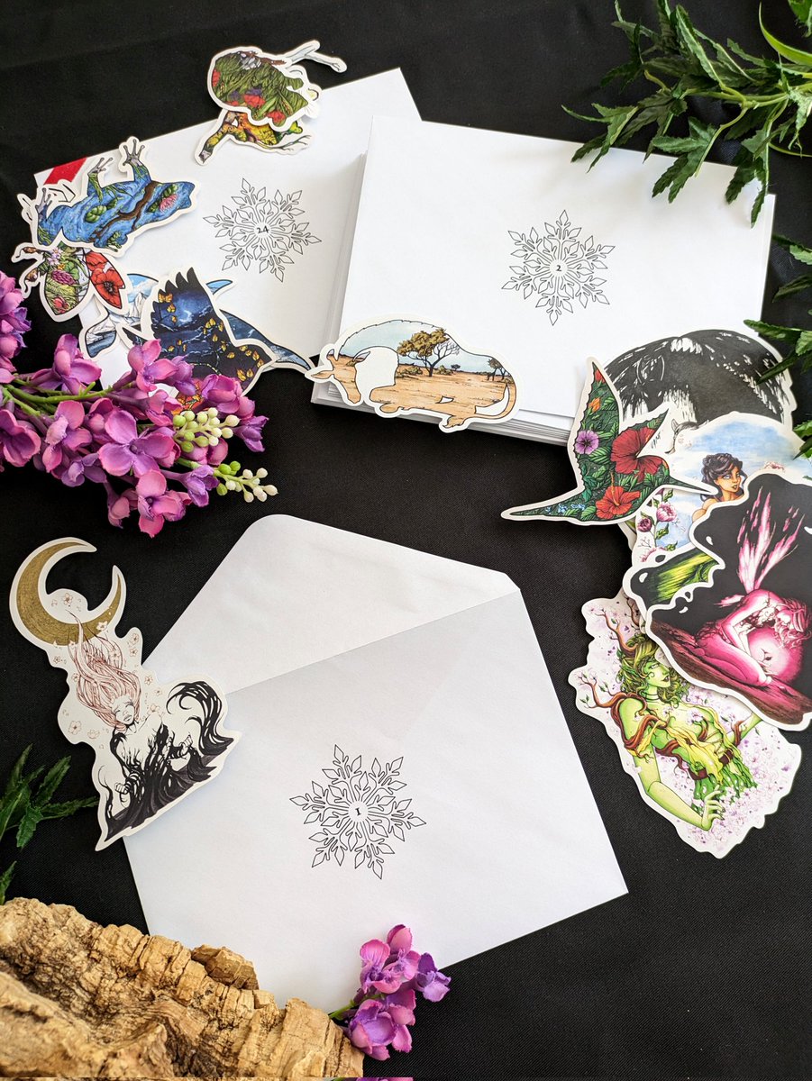 Maybe nobody will see this bit I will try it 🤣 my first advent calendar is now available! Thank you all so much for your suggetions! I have various options available you can choose from 🥰💕

artbyluphalia.com/shop/sets-and-…