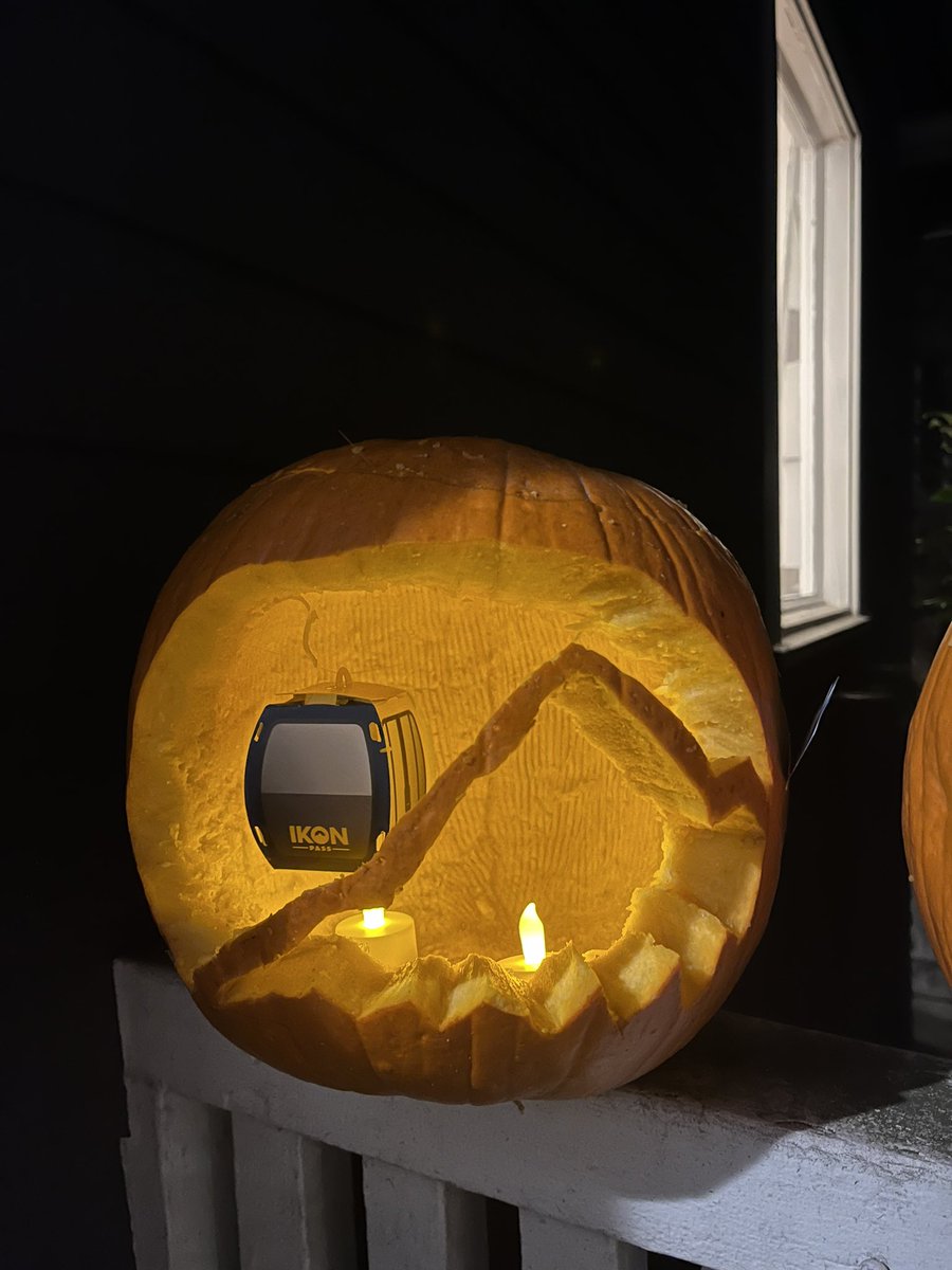 Got my <a href="/IkonPass/">Ikon Pass</a> and felt inspired to carve a ski themed pumpkin ⛷️ 🏔️ ❄️